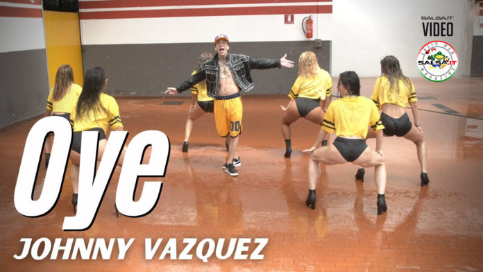 OYE - Johnny Vazquez (2021 Salsa official video)